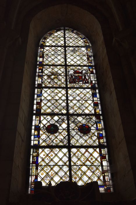 verrière sud de la chapelle des fonts baptismaux (baie 32)