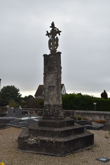 vue générale de la croix