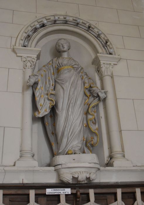 statue : Vierge de l’Immaculée Conception