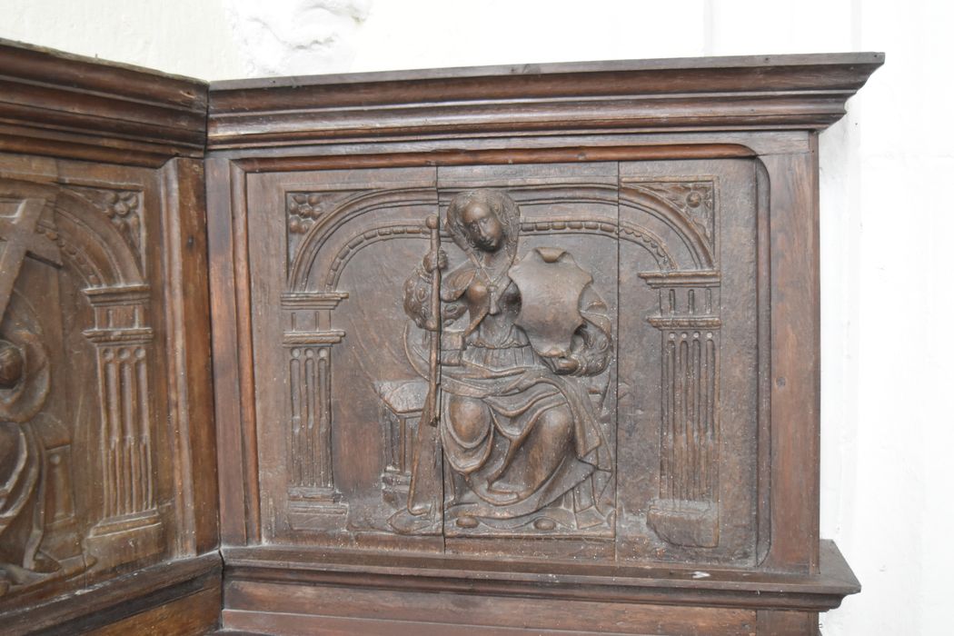 bas-relief : Apôtre n°1