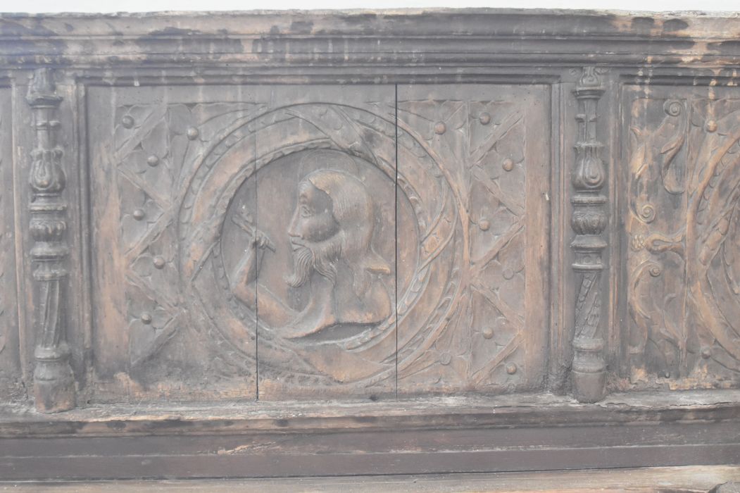 bas-relief : Apôtre n°12