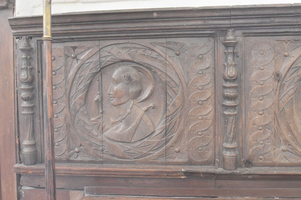 bas-relief : Apôtre n°13