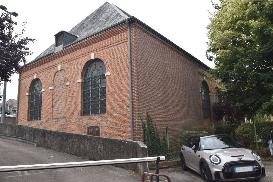 façades nord et est, vue partielle
