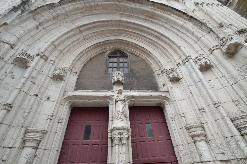 porche d’accès sud