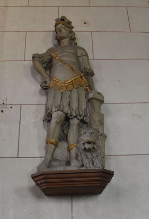 statue : Saint Adrien (?)