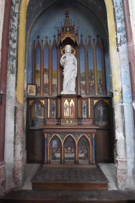 autel latéral, statue : Christ du Sacré-Coeur