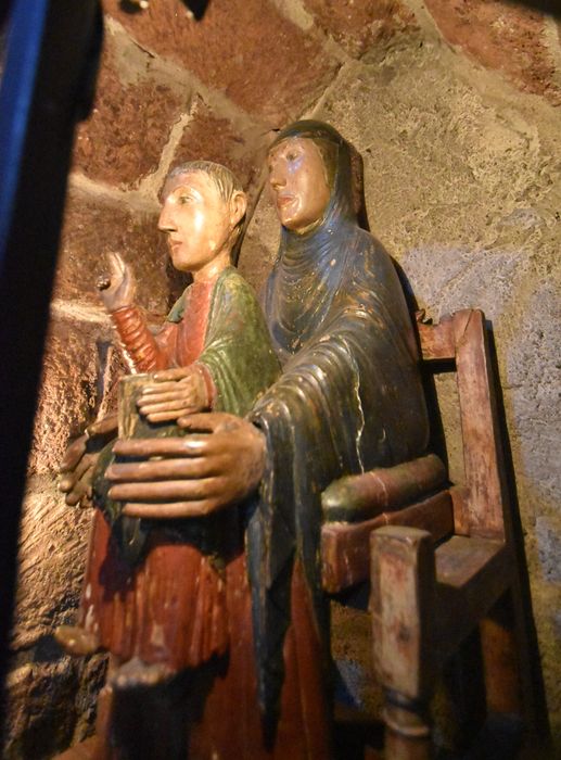 statue : Vierge à l’Enfant en majesté, détail