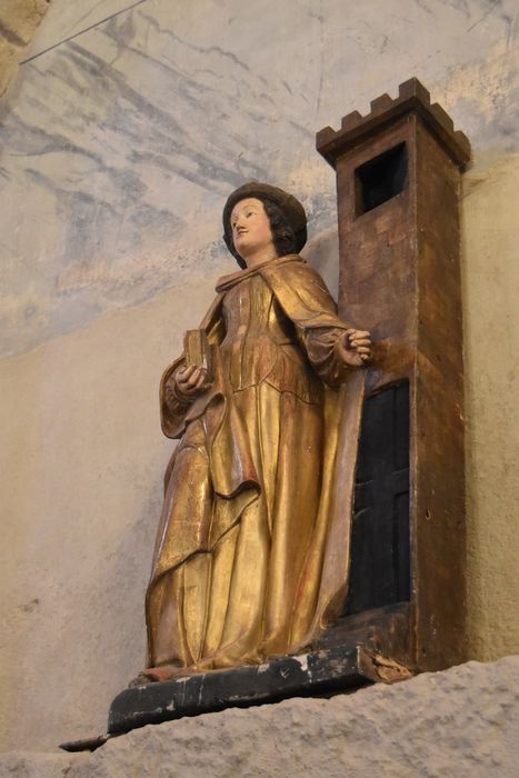 statue : Sainte Barbe