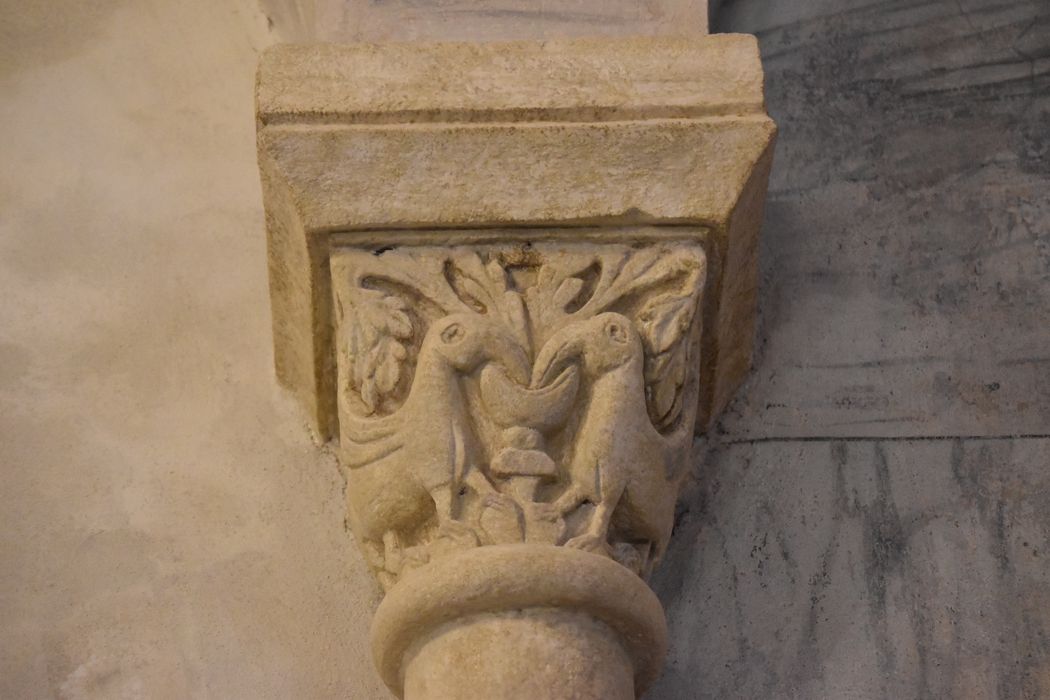 choeur, détail d’un chapiteau