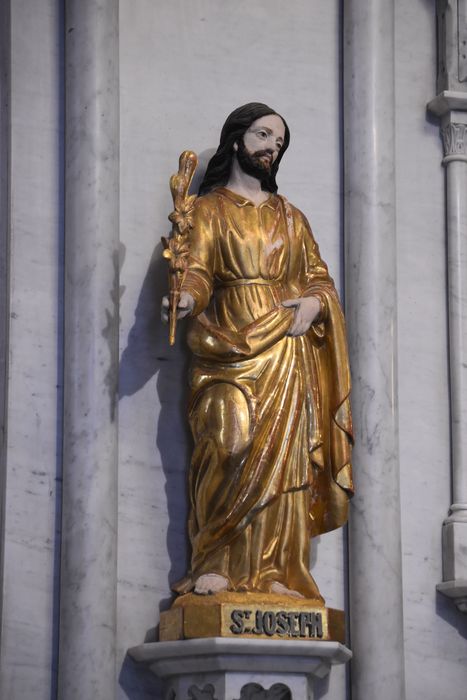 statue : Saint Joseph