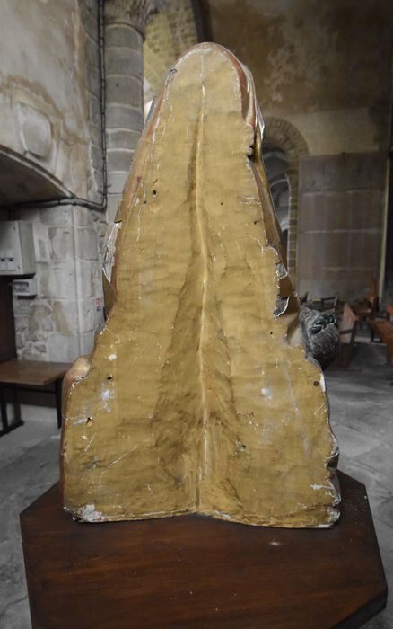 groupe sculpté : Vierge de Pitié dite Notre-Dame du Pont (revers)