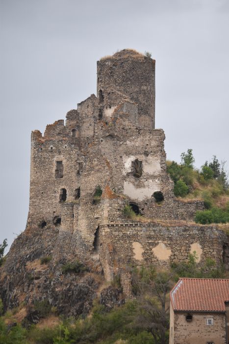 vue générale des ruines depuis l’Est