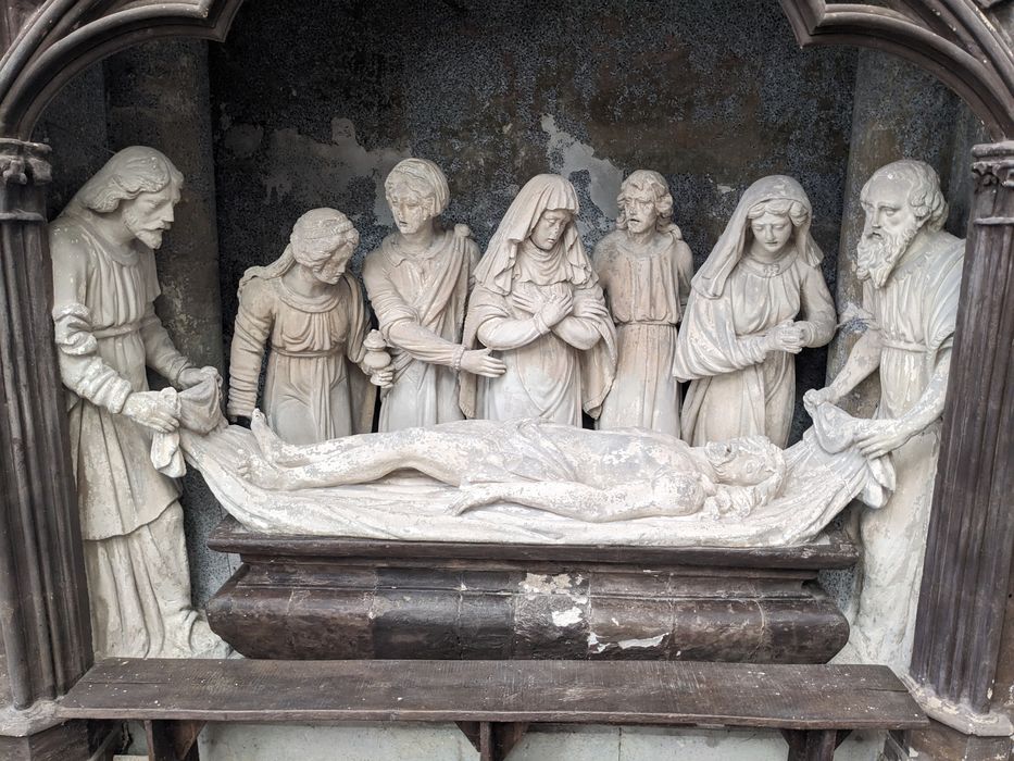 groupe sculpté : Mise au tombeau
