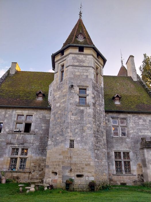 logis, façade nord