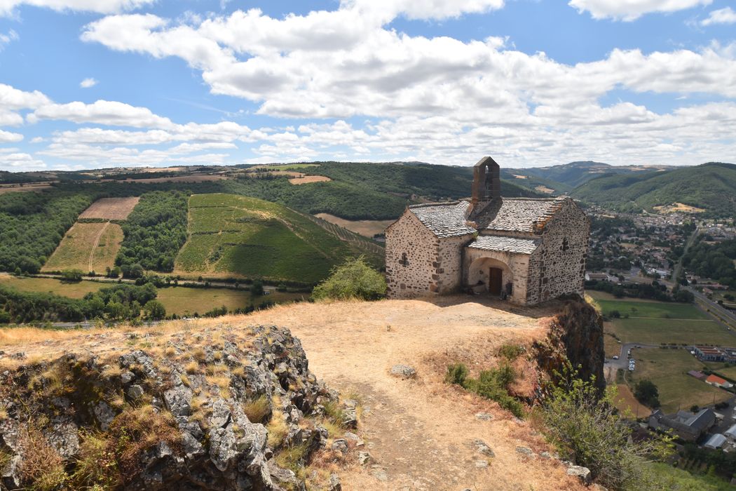 vue générale de la chapelle dans son environnement depuis le Nord