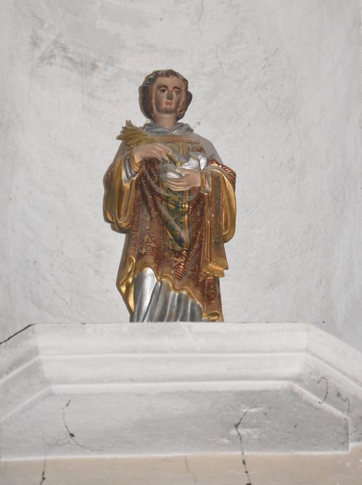 statue : Saint Étienne (?)