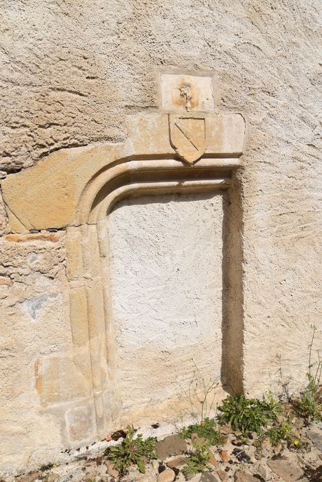 cloître, galerie est, ancienne porte d’accès