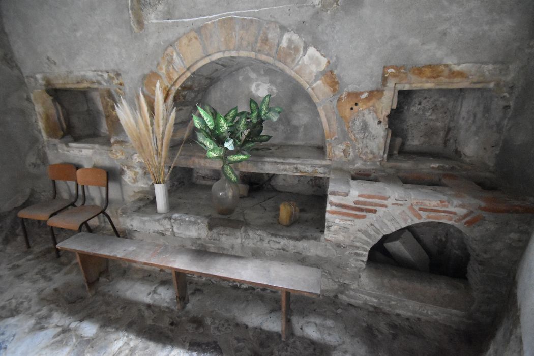 ancienne cuisine, vue partielle