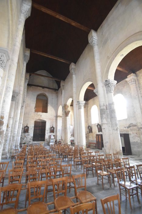église abbatiale, nef
