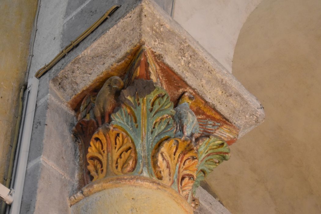détail d’un chapiteau sculpté