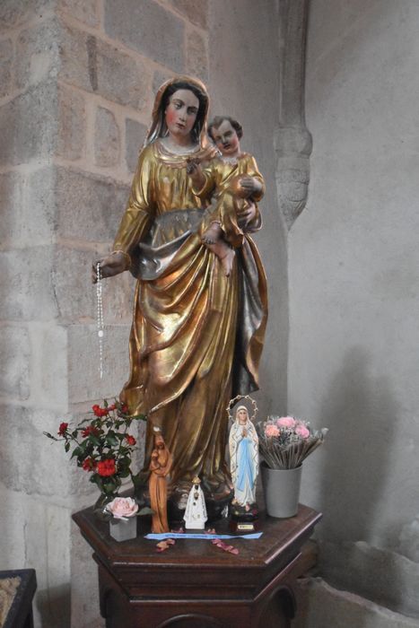 statue : Vierge à l’Enfant