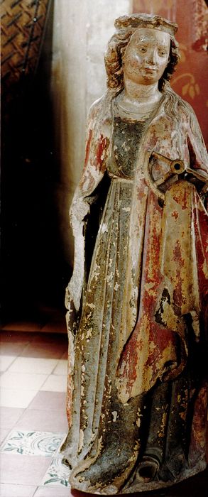 statue : Sainte Catherine