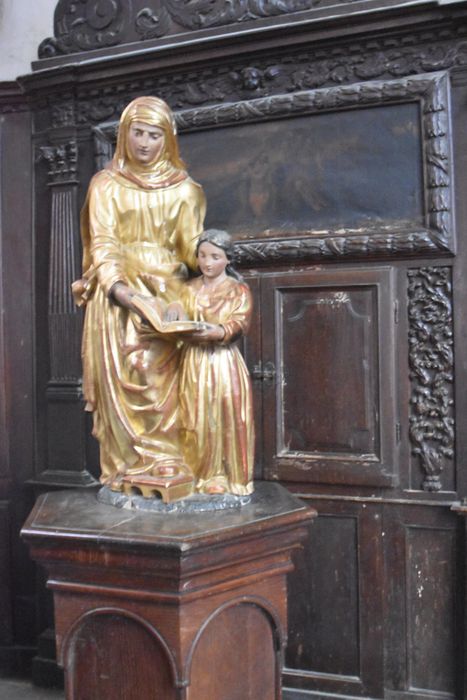 groupe sculpté : Éducation de la Vierge