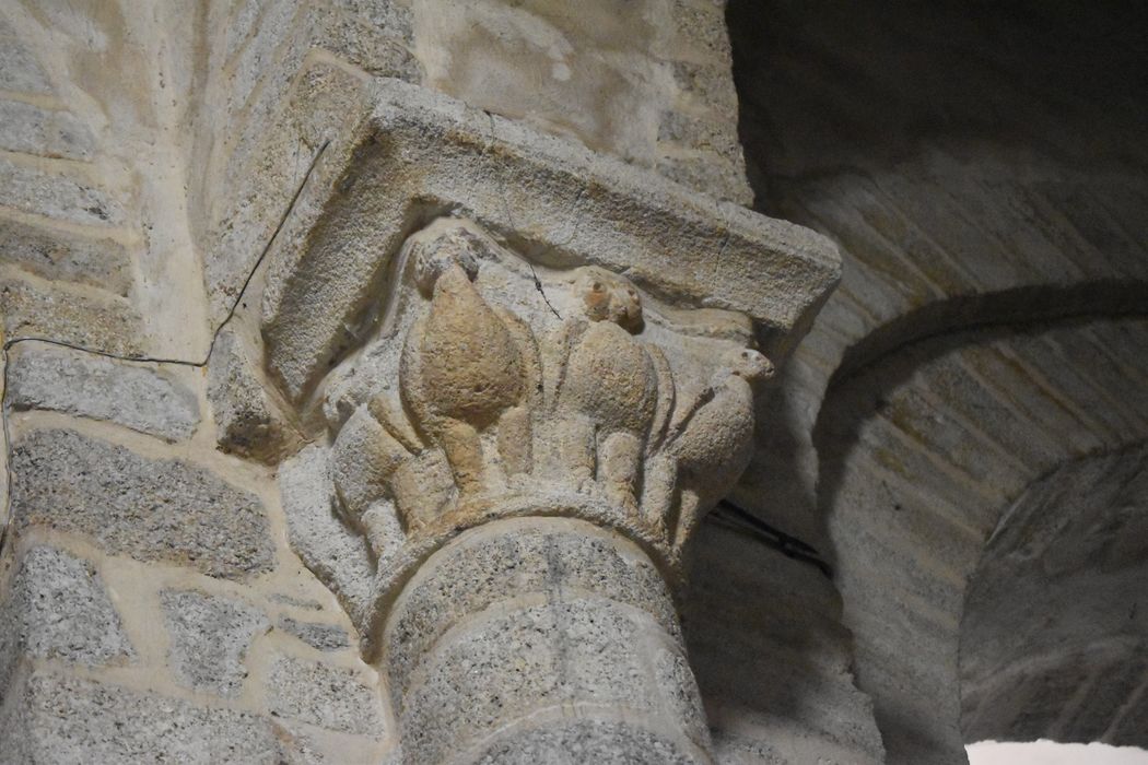 détail d’un chapiteau sculpté