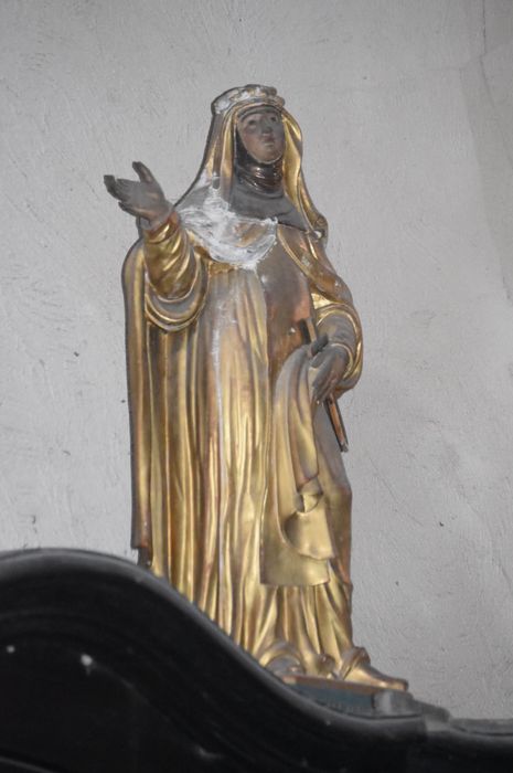statue : Sainte Radegonde (?)