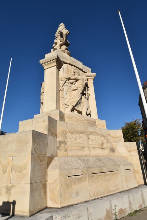vue générale du monument