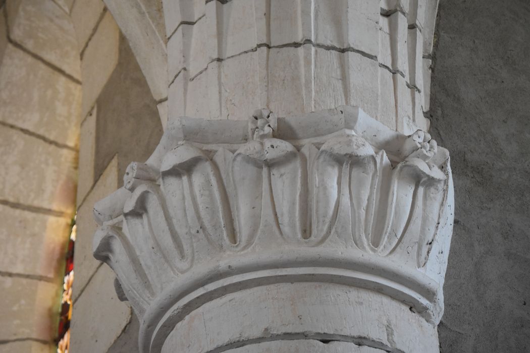nef, détail d’un chapiteau