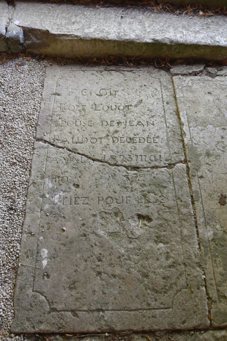dalle funéraire de Rose Louot