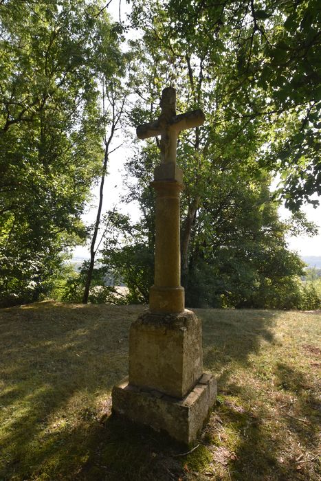 vue générale de la croix