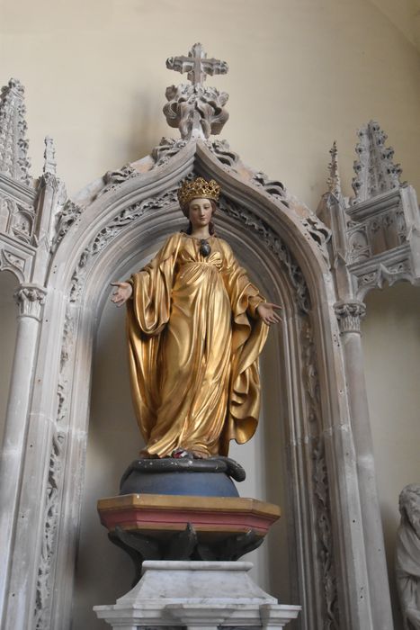 statue : Vierge de l’Immaculée Conception