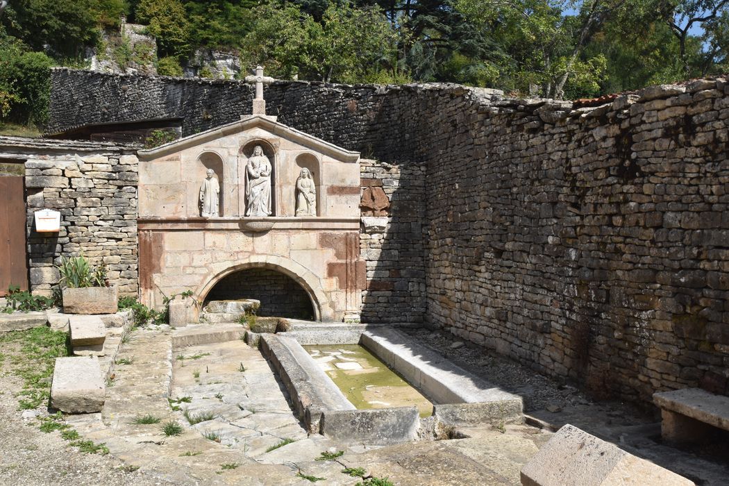 vue générale de la fontaine