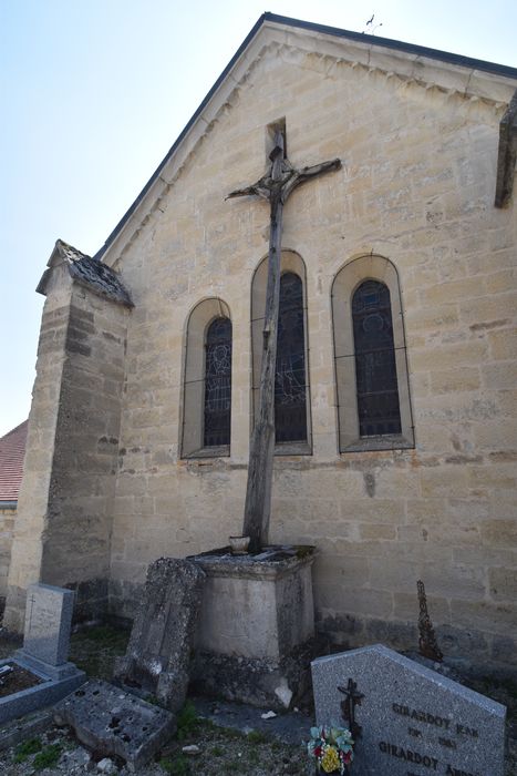 vue générale de la croix