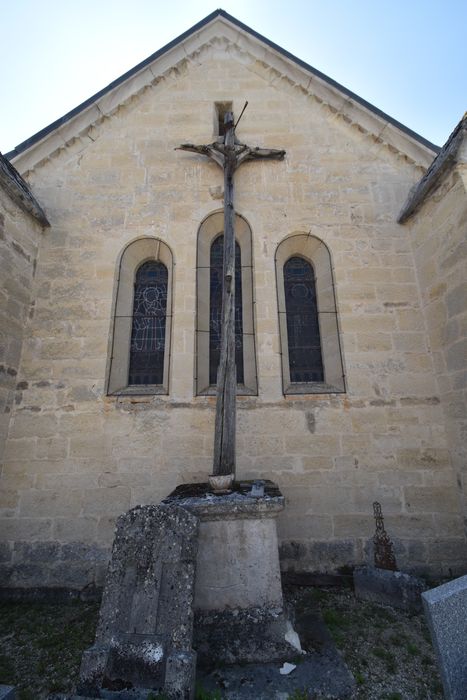 vue générale de la croix