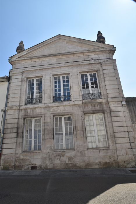 façade sur rue