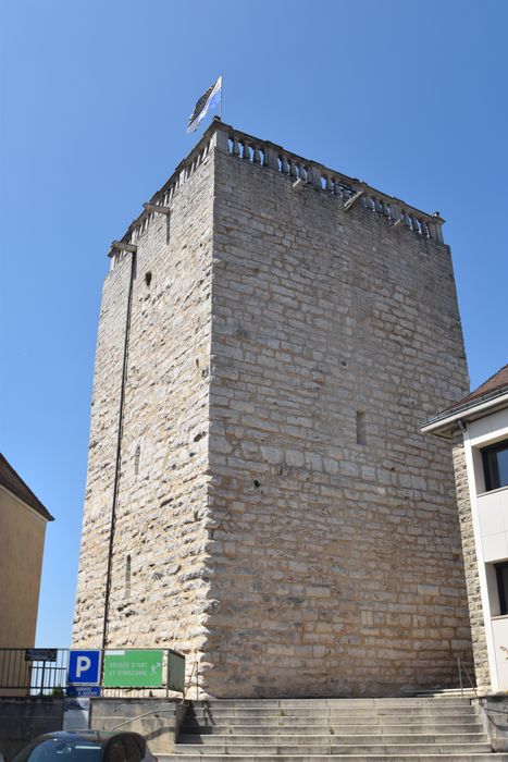 donjon, élévations sud et est