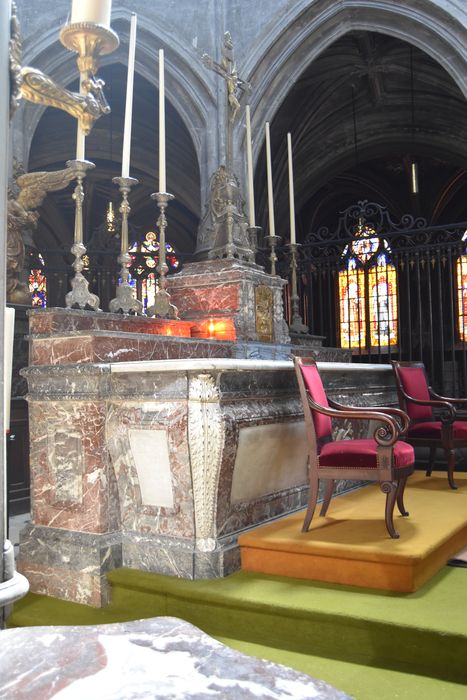 maître-autel, tabernacle