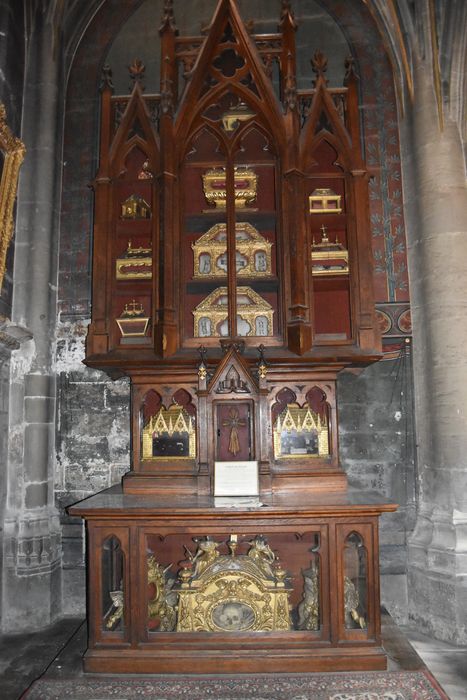 châsses-reliquaires