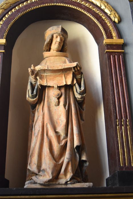 statue : Saint Yves
