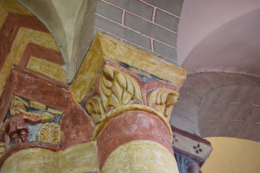 détail d’un chapiteau sculpté