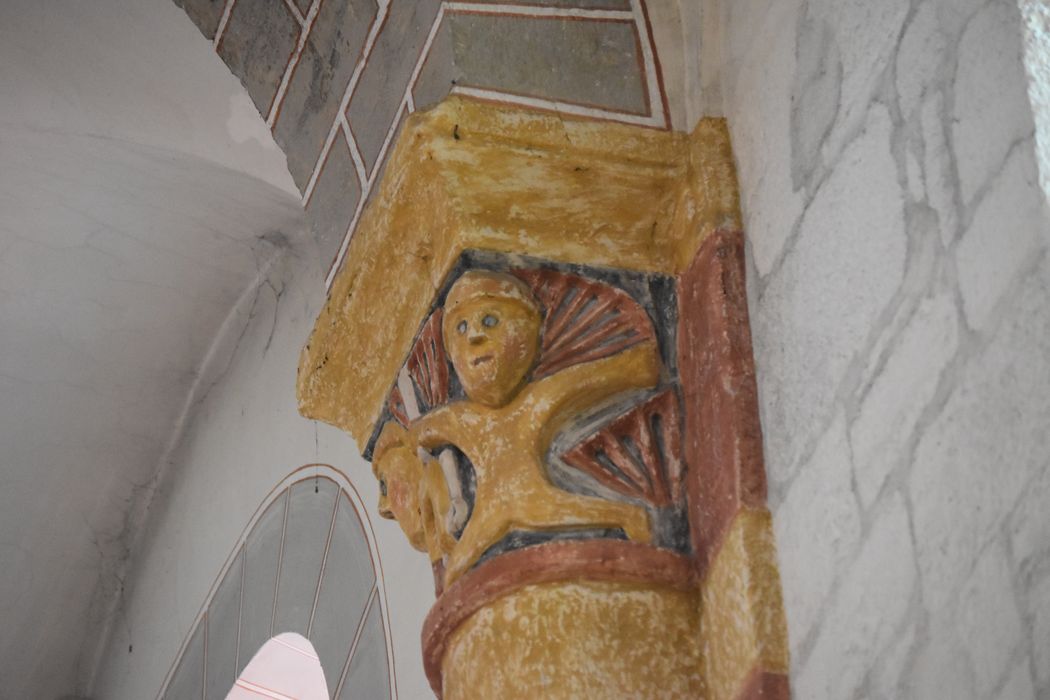 détail d’un chapiteau sculpté