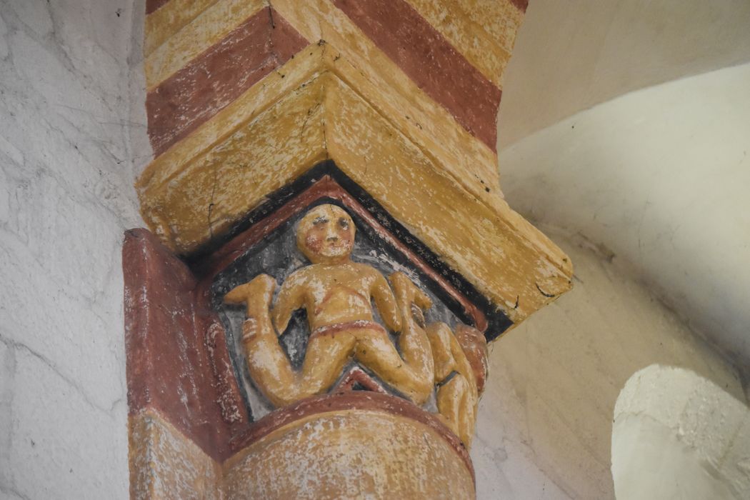 détail d’un chapiteau sculpté