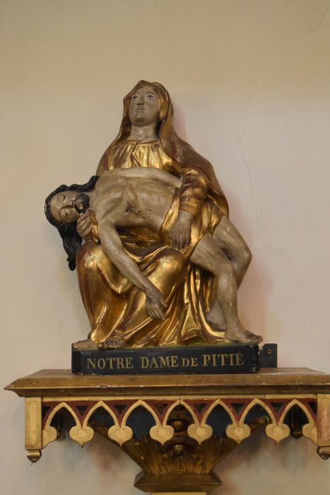 groupe sculpté : Vierge de pitié