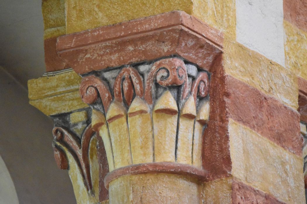 détail d’un chapiteau sculpté