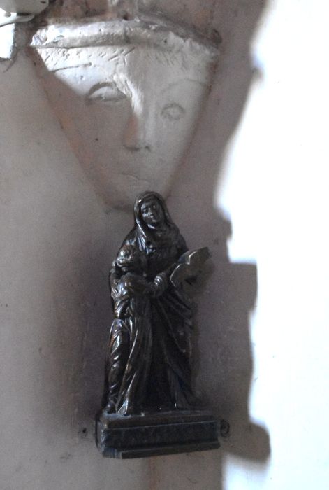 groupe sculpté : Éducation de la Vierge