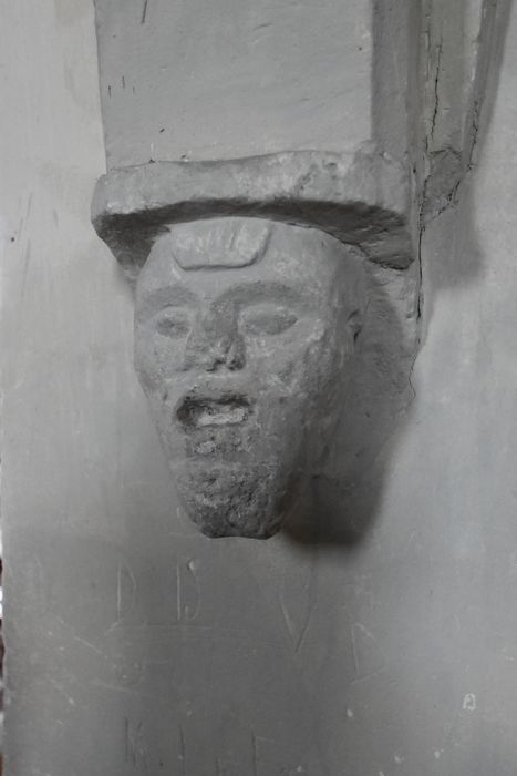 détail d’un culot sculpté