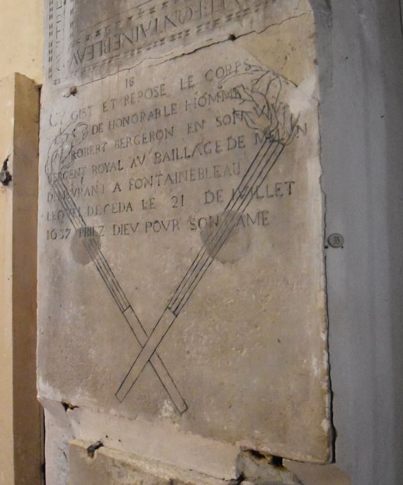 dalle funéraire de Robert Bergeron (n°35)